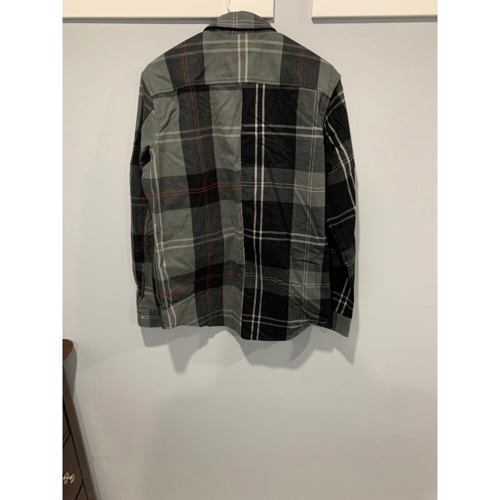 button down shirt - Picture 2 of 4